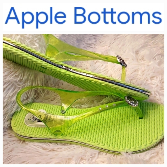 Apple Bottoms Shoes - Apple Bottoms NWOT Flip Flops